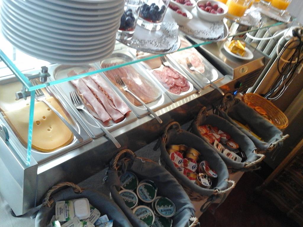 Arconaty Hotel Linter Luaran gambar
